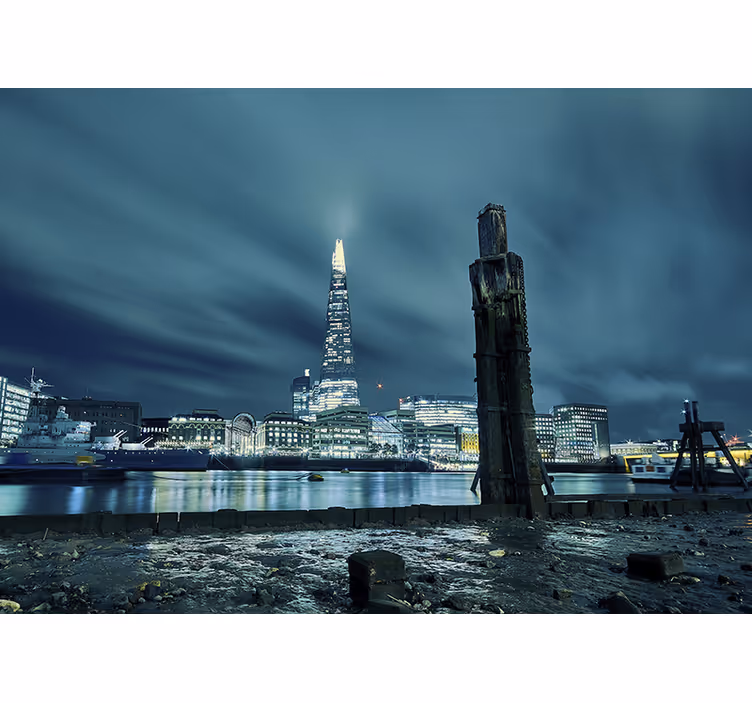 Toile fenêtre salon rivière est illuminée la nuit - TenStickers
