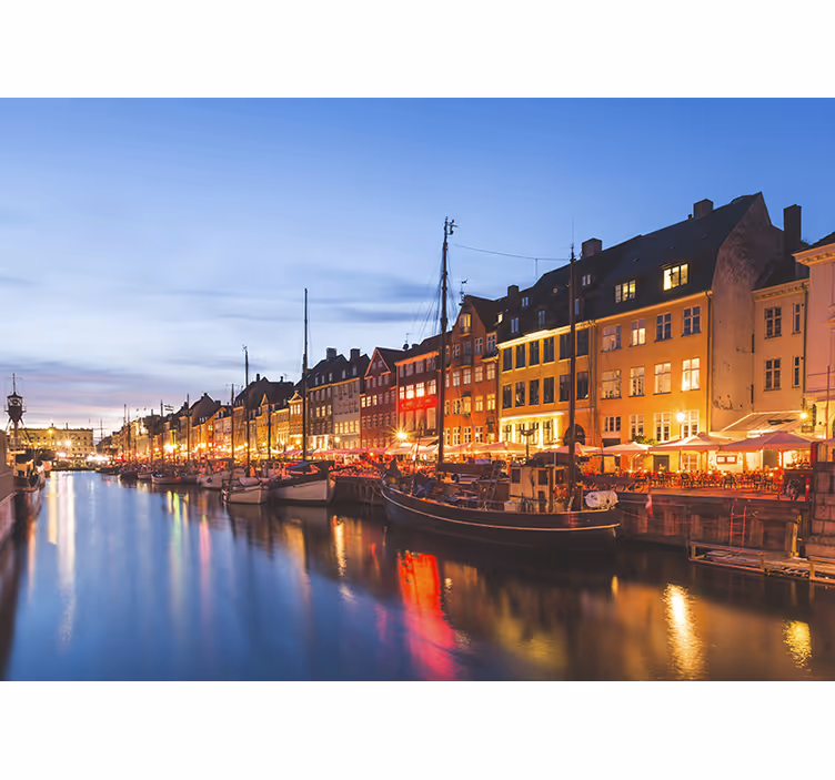 Toile fenêtre salon maisons colorées de copenhague soir - TenStickers