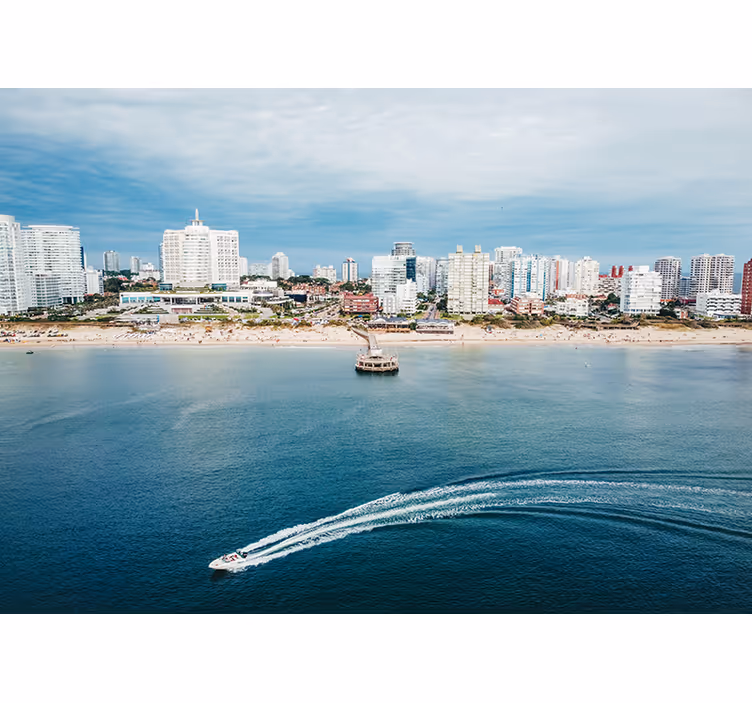 Toile fenêtre chambre paysage de punta del este - TenStickers