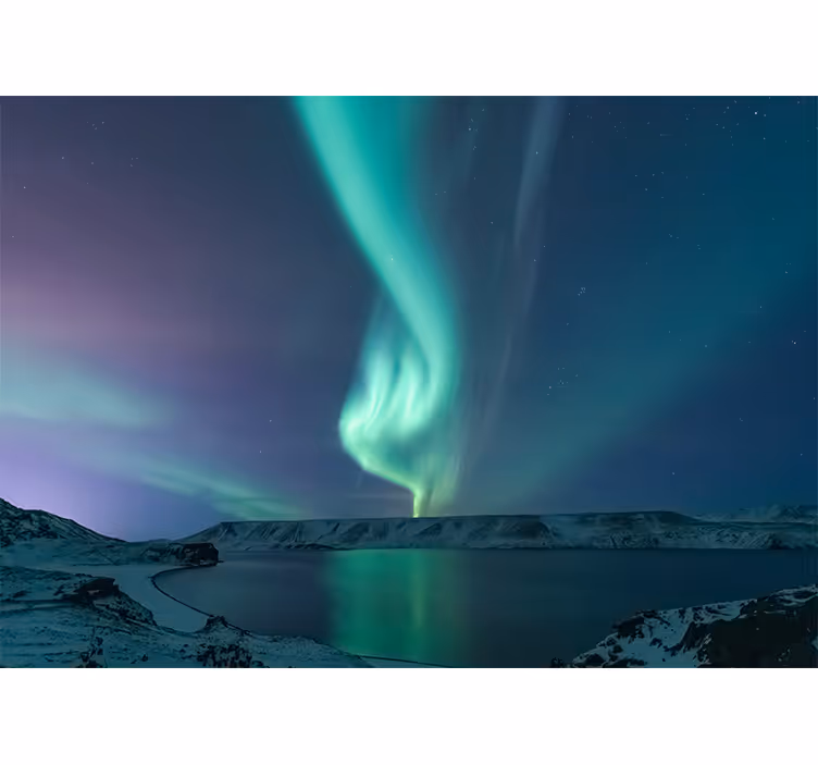 Toile fenêtre chambre lumière du nord sur l'île - TenStickers