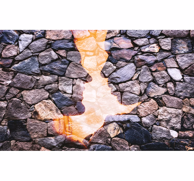Photo murale pierre deux personnes s'embrassant - TenStickers