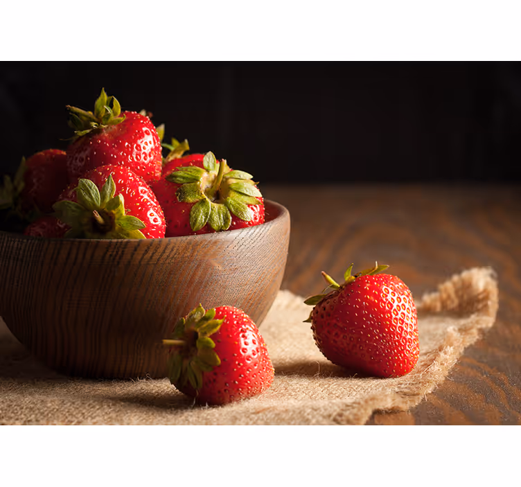 Papier peint cuisine Barquette de fraises - TenStickers