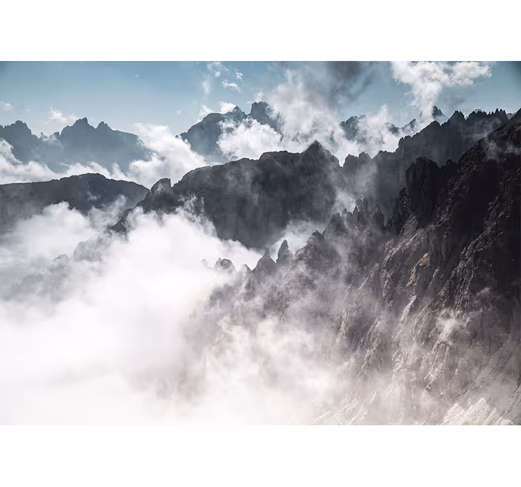 Papier peint Montagnes enneigées et des nuages - TenStickers
