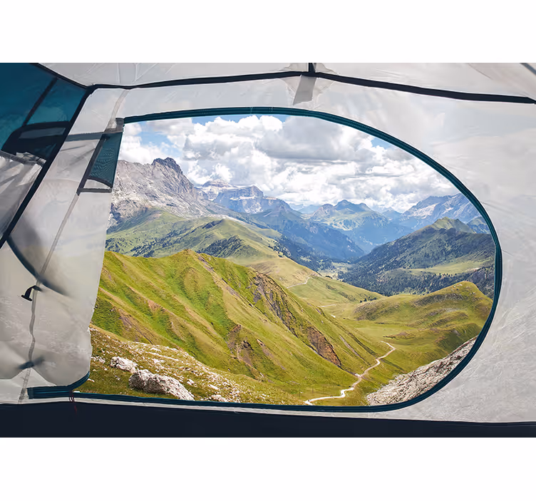 Tapisserie murale paysage montagne verdoyante - TenStickers