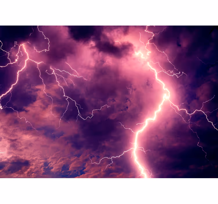 Tapisserie murale ciel mauve nuages et éclairs - TenStickers