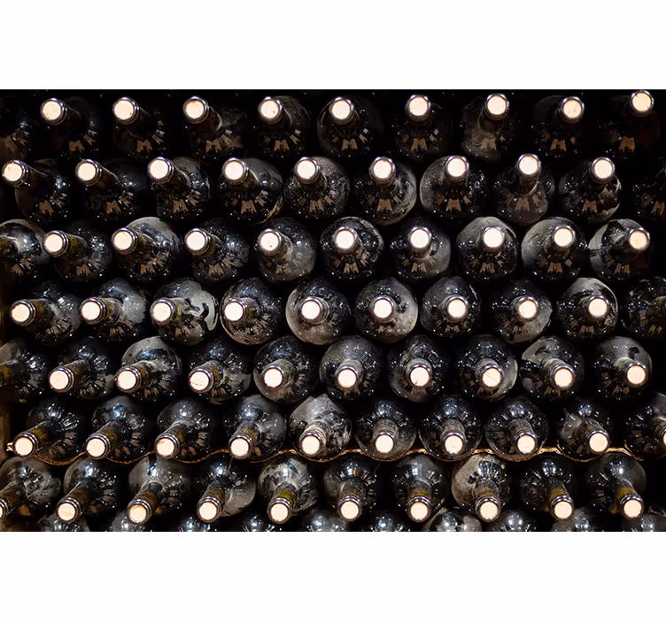 Tapisserie murale vintage bouteilles de cave - TenStickers