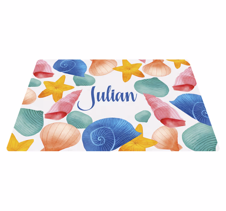 Superbe tapis vinyle mer et coquillages avec nom - TenStickers