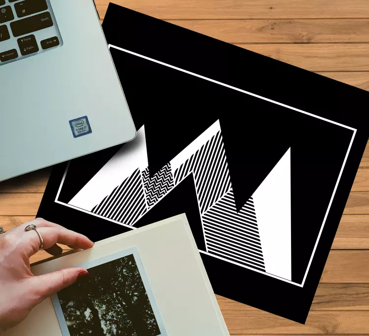 Tapis de souris original Montagnes rayées en noir et blanc - TenStickers