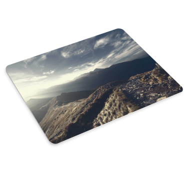 Mouse pad carte du monde vue sur terrain montagneux - TenStickers