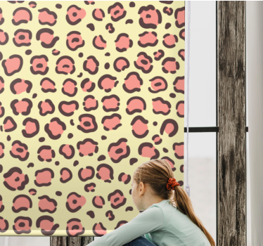 Toile fenêtre animal léopard rose et jaune - TenStickers