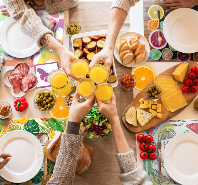 Set de table enfant motif de papillon vibrant - TenStickers