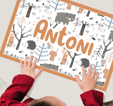 Set de table prénom enfant forêt scandinave avec des animaux - TenStickers