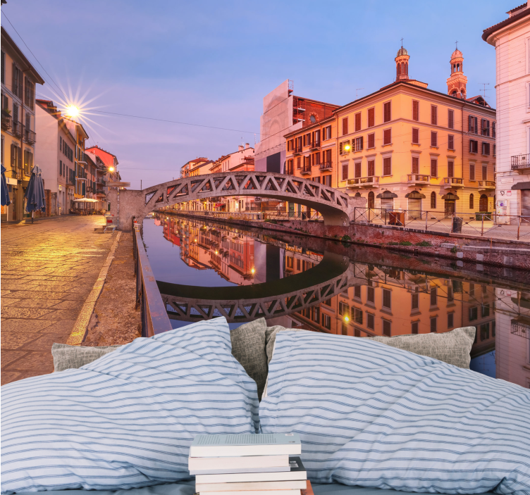 Tapisserie ville réflexion sur le canal de milan - TenStickers