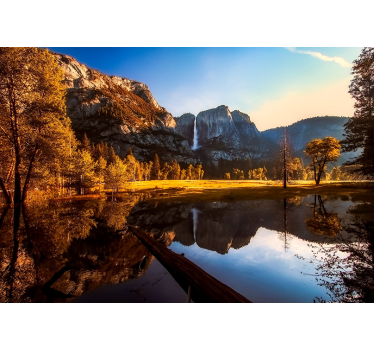Papier peint panoramique Lumière reflétant sur la rivière - TenStickers