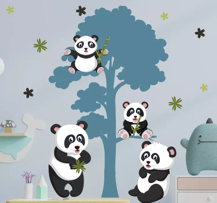 Autocollant animal de compagnie clan de pandas adorables - TenStickers