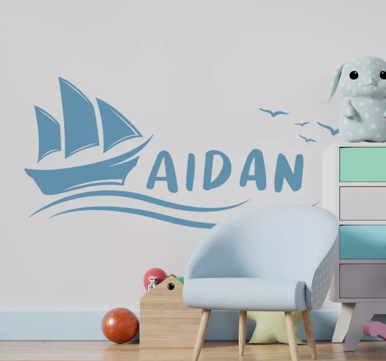 Sticker monde voilier avec personnalisation du nom - TenStickers