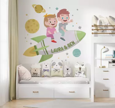 Sticker espace frères sur une fusée - TenStickers