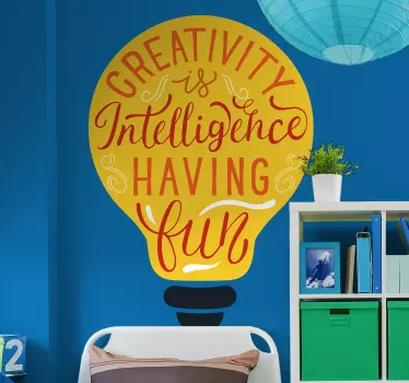Sticker citation créativité est intelligence amusante - TenStickers