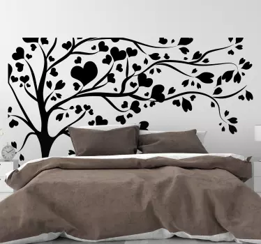 Sticker Mural Arbre perdant des cœurs - TenStickers