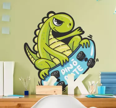 Sticker mural dinosaure dinosaurien sur skateboard - TenStickers