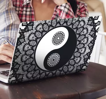 Sticker pc Yin et yang graphique - TenStickers