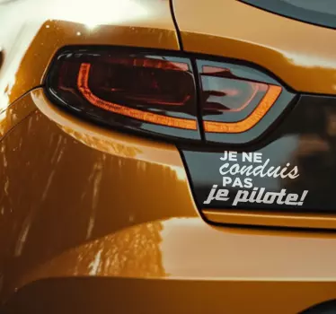 Sticker voiture Je pilote - TenStickers