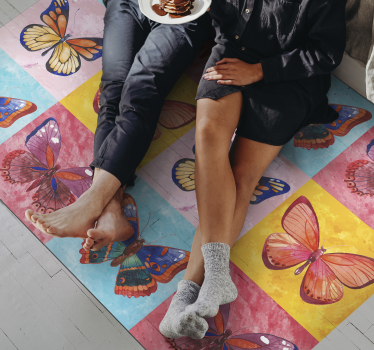 Tapis vinyle fleurs et plantes tableau de papillons colorés - TenStickers